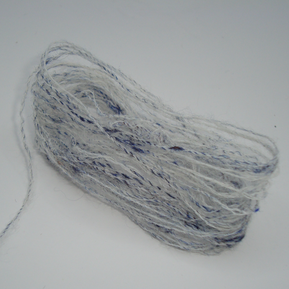 Бобинная пряжа Spotty (4825)