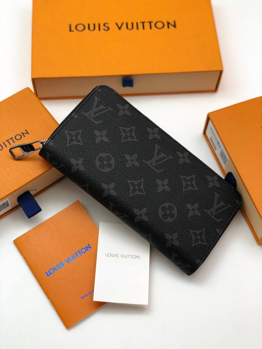 Кошелек Louis Vuitton