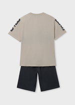 Костюм : футболка + шорты