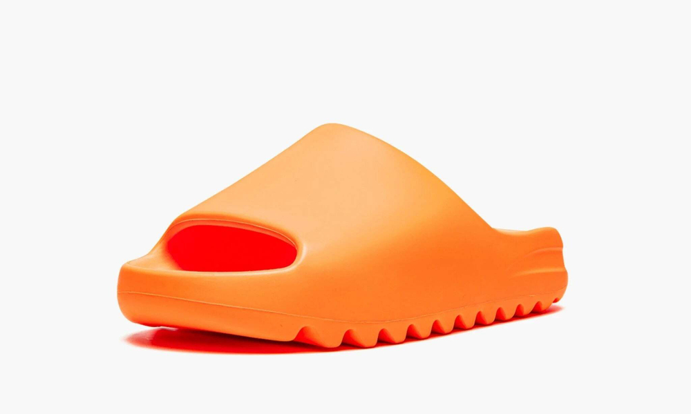 Yeezy Slide "Enflame Orange"