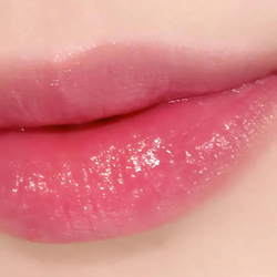 CLIO ESSENTIAL LIPCHEEK TAP - Многофункциональный оттеночный бальзам для губ