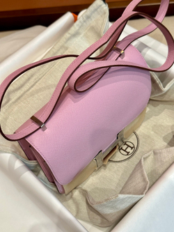 Hermes Constance 18