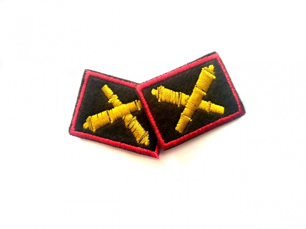 Нашивка петличная на липучке РВиА с красным кантом