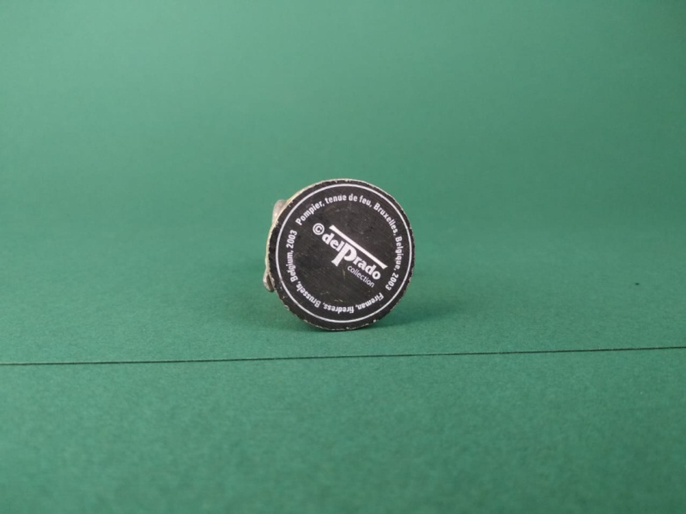 Подборка оловянных фигур пожарников