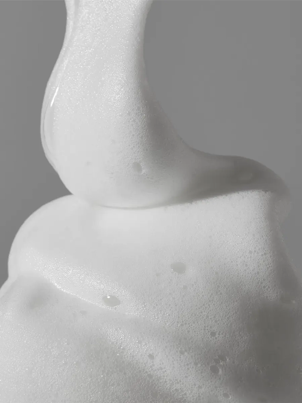 Medicube Противовоспалительная пенка для умывания с салициловой кислотой Red Foam Cleanser 120 мл