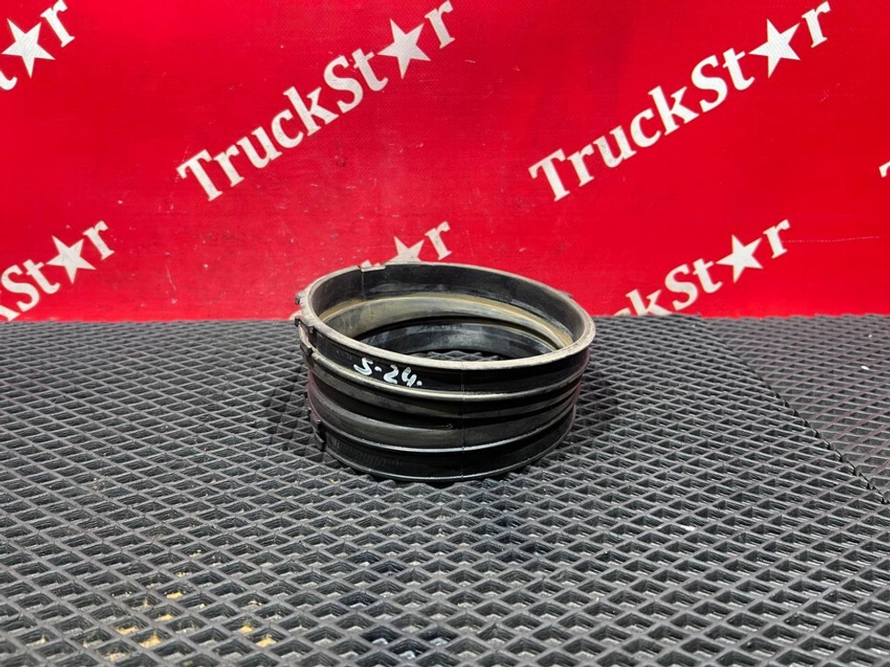 Патрубок воздушного фильтра 2021г.