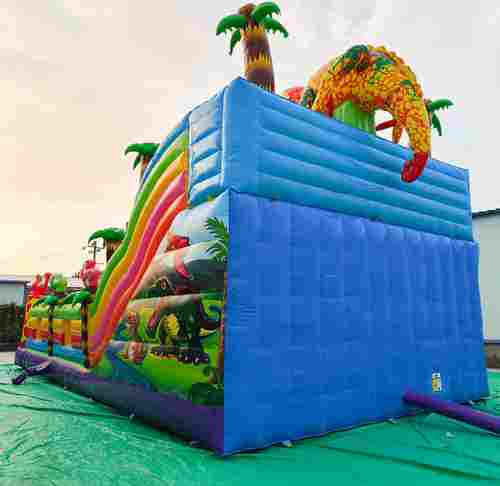 Коммерческий надувной батут «Хамелеон и динозавры Ультра 4» 12*6*6 м