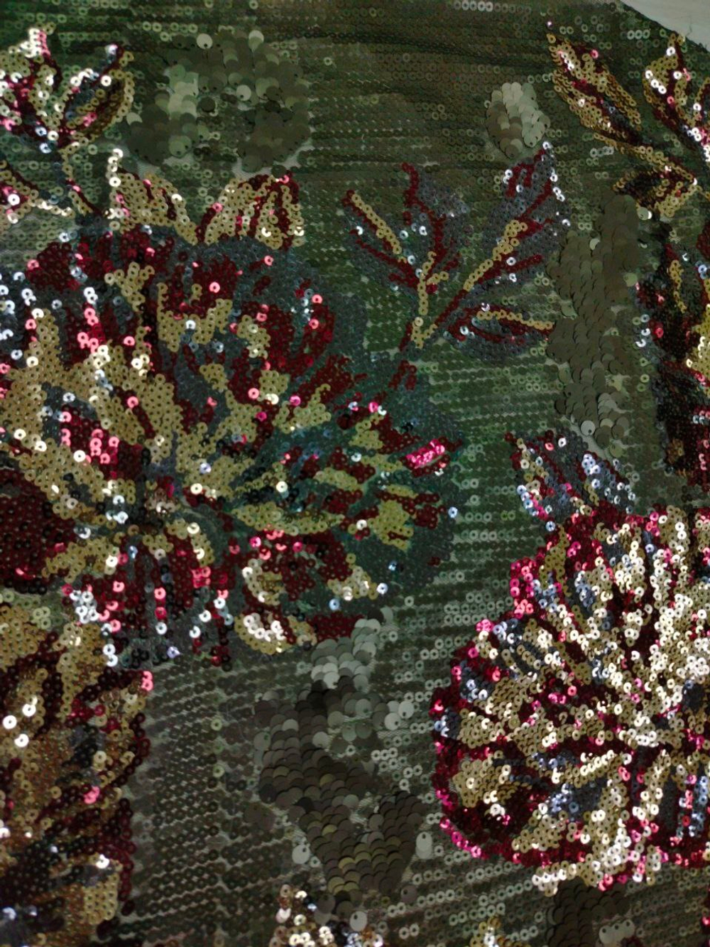 Пайетка на сетке хаки