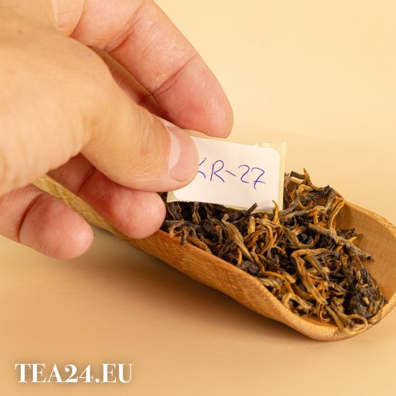 Чай Цзинь Я Тоу Чунь (Золотые Почки)
