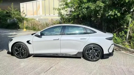 Карбоновый обвес для BYD Seal 2022-2026+