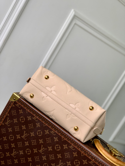 Louis Vuitton CarryAll PM