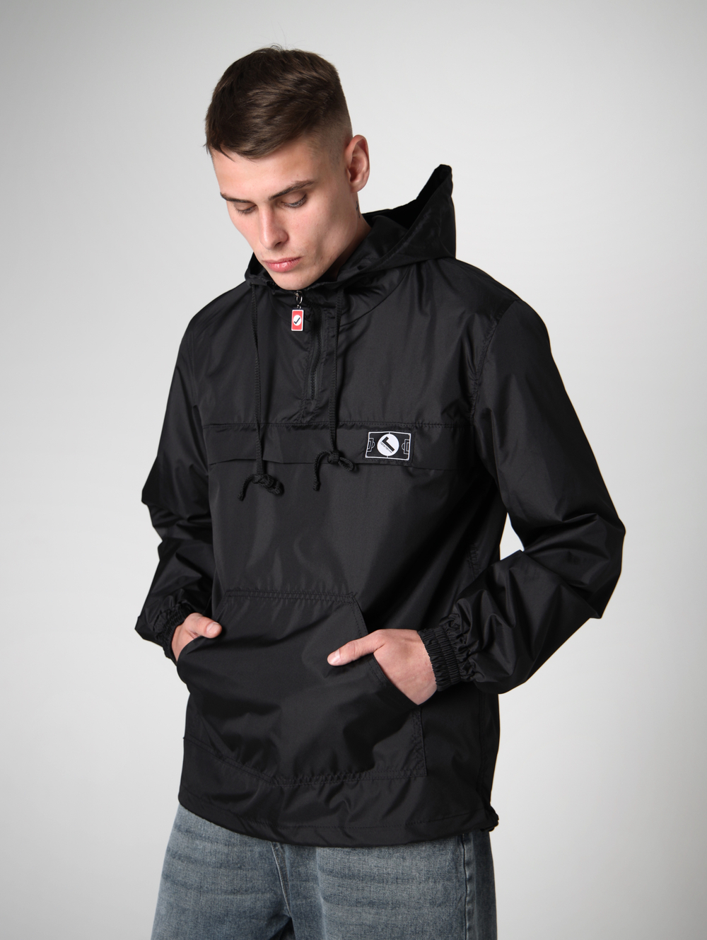 Анорак облегченный дюспо город горький черный
