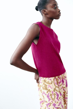 ZARA ОДНОТОННЫЙ ТРИКОТАЖНЫЙ ТОП С БЛЕСТЯЩЕЙ НИТЬЮ, БАКЛАЖАНОВЫЙ