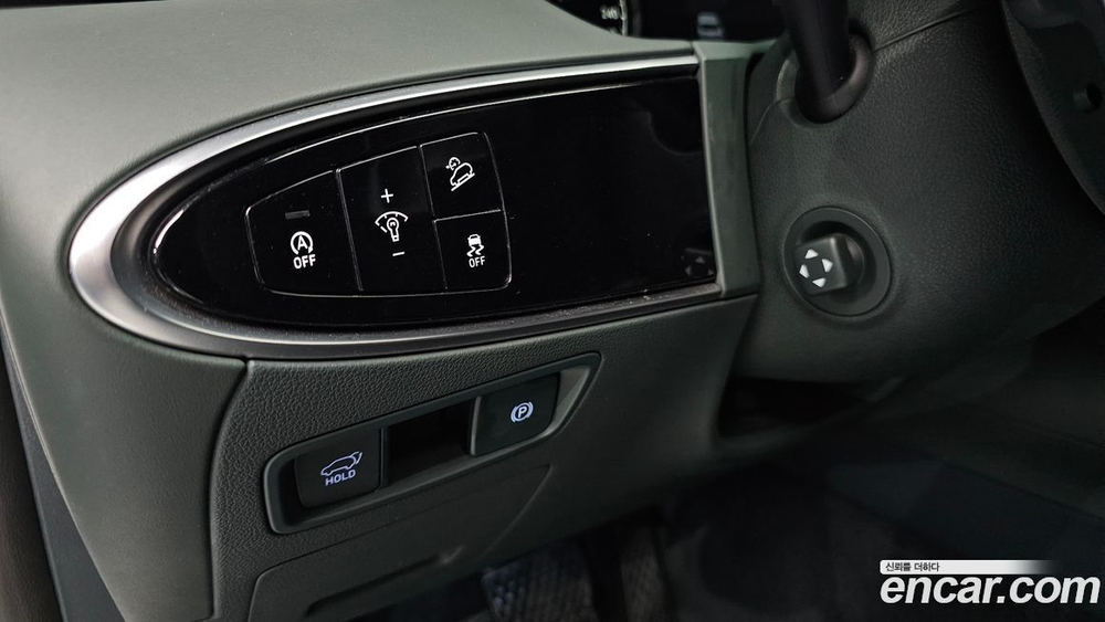 Genesis GV70 2.5T Бензин AWD (11.2021)