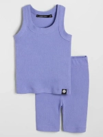 Спортивный костюм для девочки в сад