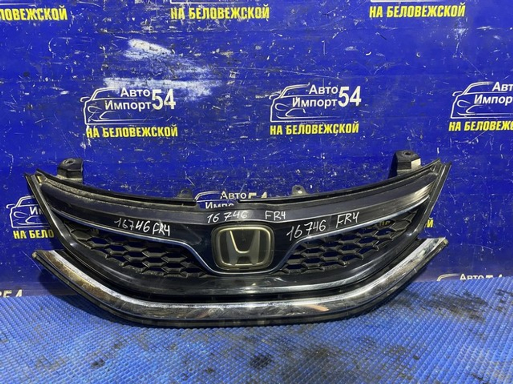 Решетка радиатора Honda JADE 2015-2018
