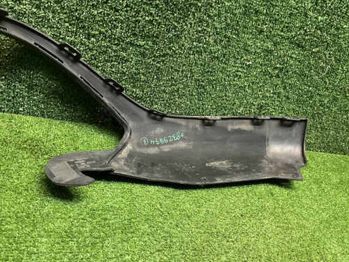 Накладка бампера правая Mercedes GLA x156 (13-17)