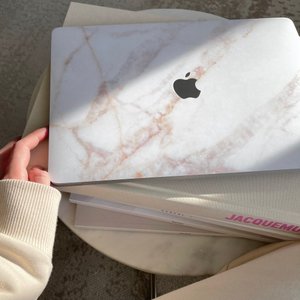 Виниловая наклейка ORBIT для MacBook
