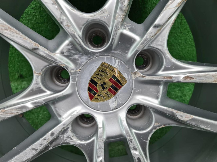 Диск Комплект дисков R20 Porsche Cayenne 3 (17-нв)