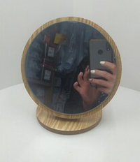 Зеркало с деревянной основой