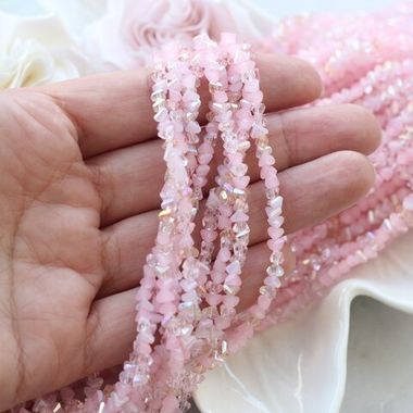 Хрусталь (стекло) граненный, нежно-розовый 4*3 мм, 1 нить, К154