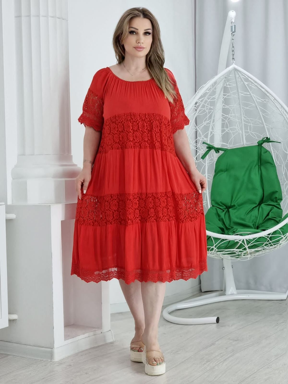 Платье-миди Meet с вышивкой ришелье цвет красный