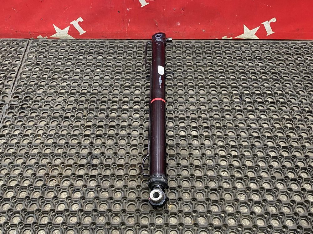 Цилиндр подъема кабины 2023г