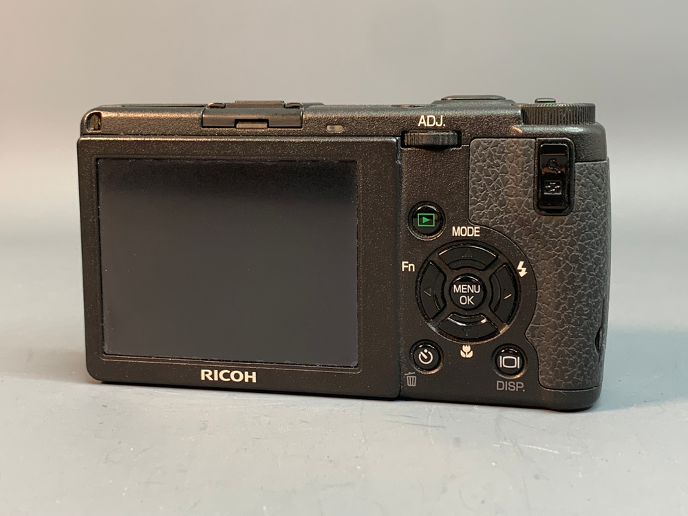 Ricoh GR II