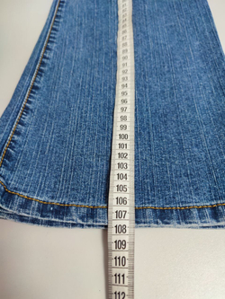 Джинсы HaoBang с вышивкой 44 размер