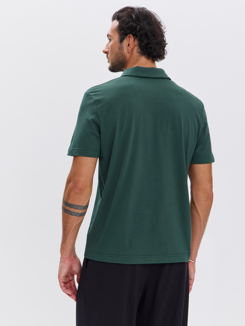 Футболка-поло трикотажная повседневная