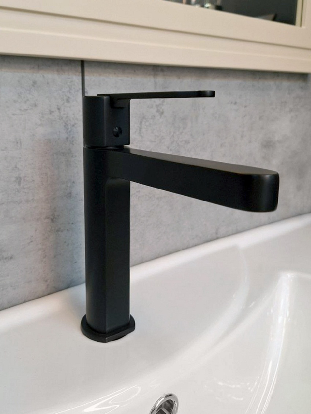 Смеситель для раковины AltroBagno Unione 0136 MB