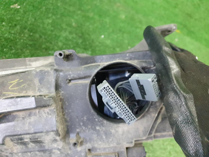 Фара правая Volvo S60 3 (2018-н.в.) LED