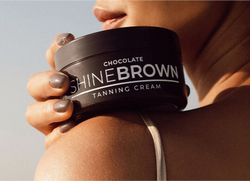 ByRokko Shine Brown Chocolate - продукт, который ускоряет и продлевает загар /   200  ml  / GTIN 3830079880381
