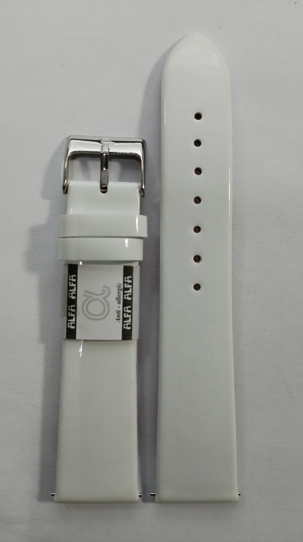 20 мм. Ремень кожаный. Гладкий лаковый.