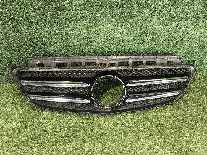 Решетка радиатора Mercedes E W213 (2016-2021)