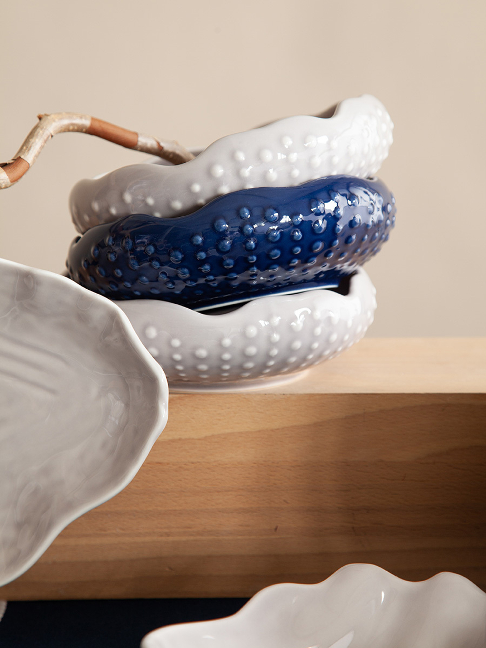 Набор из 2 сервировочных тарелок corals синего цвета из коллекции sea treasures, 360 мл