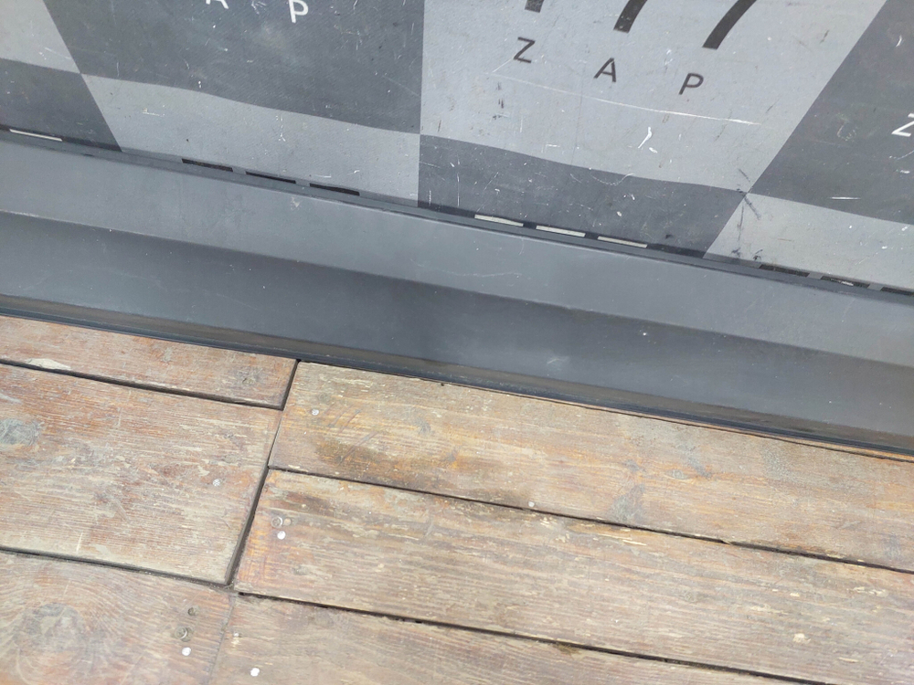 Накладка порога правого Kia Seltos 19-нв Б/У Оригинал 87752Q5000