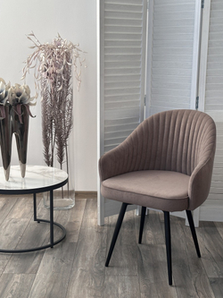 Стул ШЕЛЛ 360 град. поворот. B5 Капучино, велюр / черный каркас, М-City