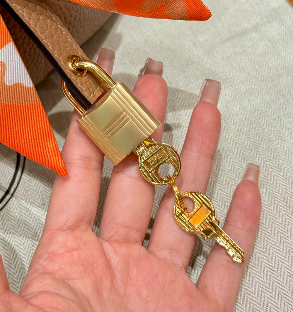 Hermes Picotin Lock 22