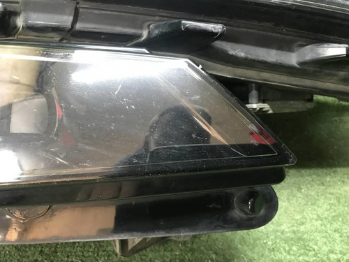Битая Фара правая Skoda Kodiaq (2016-2022) LED