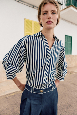 ZARA РУБАШКА ИЗ СМЕСОВОГО ЛЬНА С ОБЪЕМНЫМИ РУКАВАМИ, СИНИЙ/БЕЛЫЙ