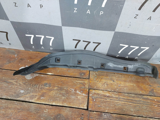 Уплотнитель крыла правого BMW 3-Series (G20) 18-нв Б/У Оригинал 51487433820