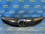 Решетка радиатора Honda CIVIC 2005-2008