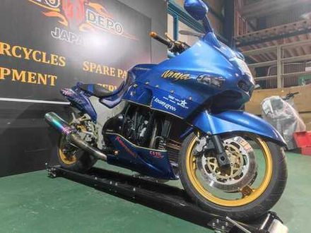 Kawasaki ZZ-R1100 , 1999