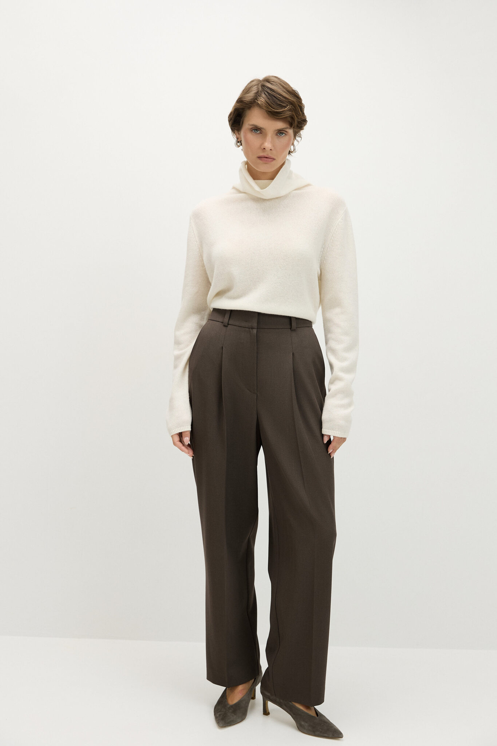 Брюки бананы