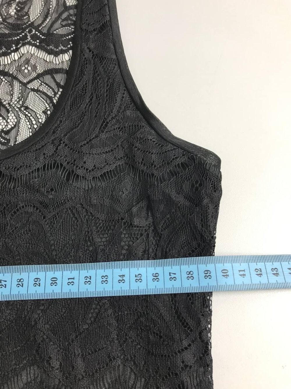 Майка с ажуром 40 размер