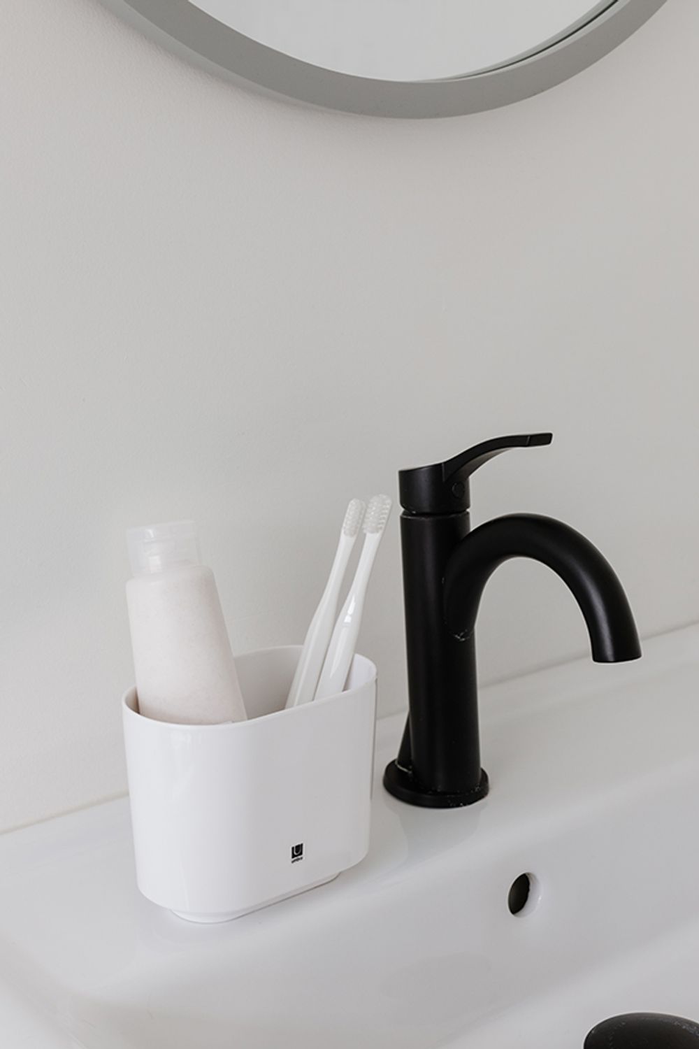 Стакан для зубных щеток Step, белый