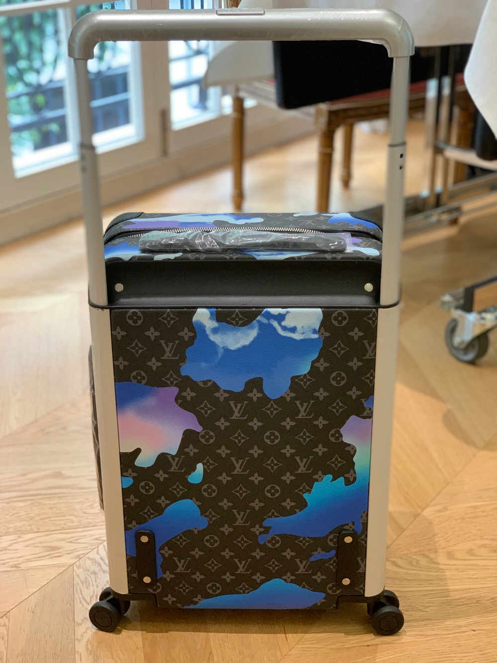 Louis Vuitton Horizon 55 Suitcase