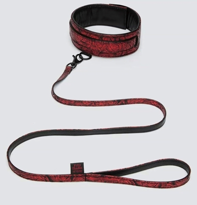 Стильный ошейник с поводком Reversible Faux Leather Collar and Lead (Цвет: красный с черным)
