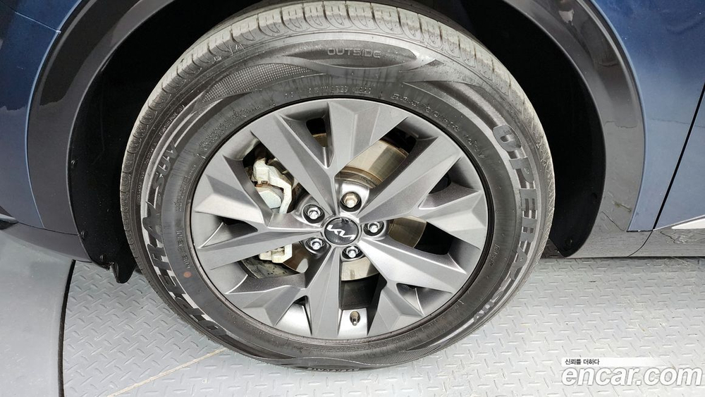Kia Sportage 5 Generation Бензин 1.6 Turbo 2WD (10.2021)